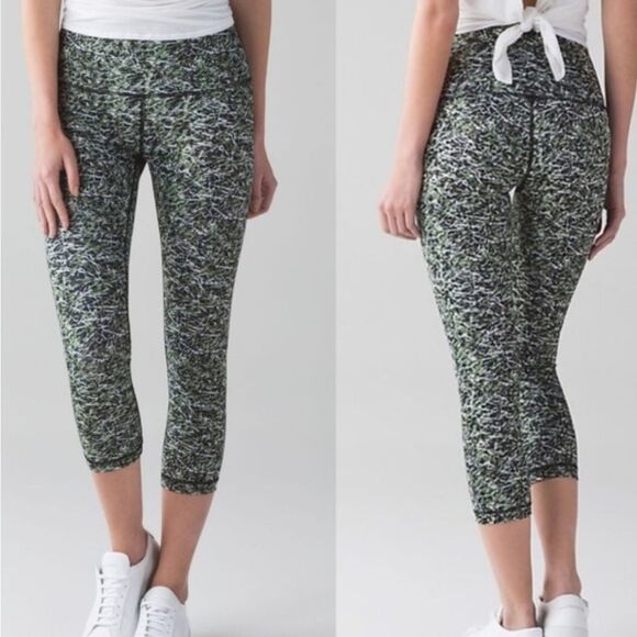 Lululemon Wunder Under Hi Rise Crop leggings Desert Ripple size 4 - Picture 2 of 9